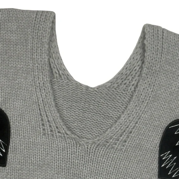 Chicwish Light Gray Embroidered Black Heartbeat Pullover Sweater Small Medium - Picture 6 of 9